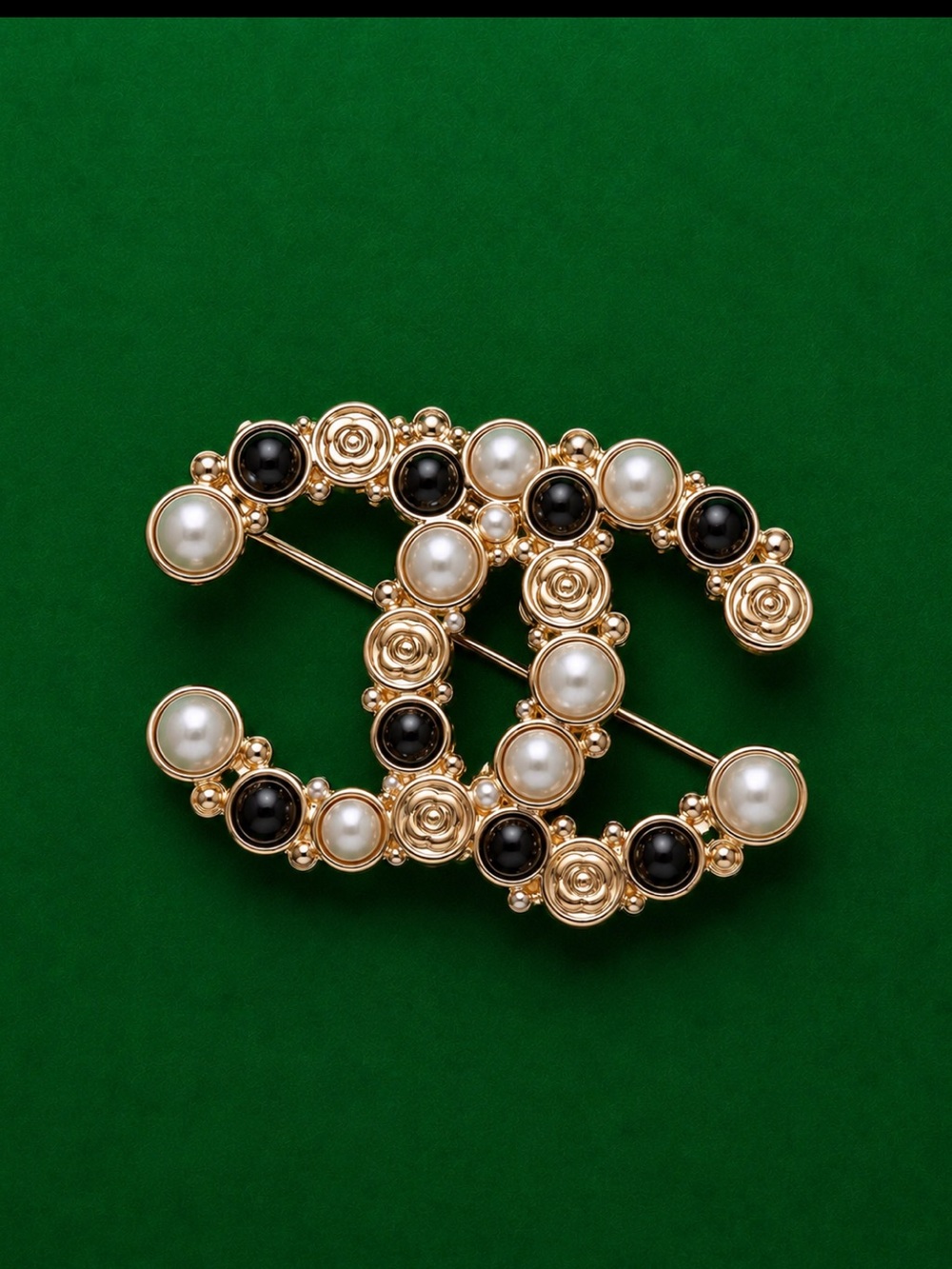 🔥CHANEL Classic CC crystal brooch